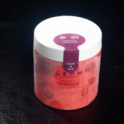 Crème glacée en pot sorbet framboise Grom 460ml
