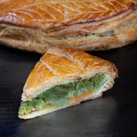 Galette abricot pistache à la part  Nos galettes