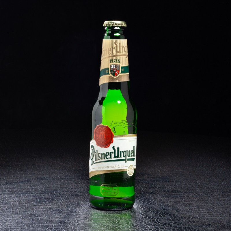 Bière blonde Pilsner Urquell Lager 4.4% 33cl  Bières blondes