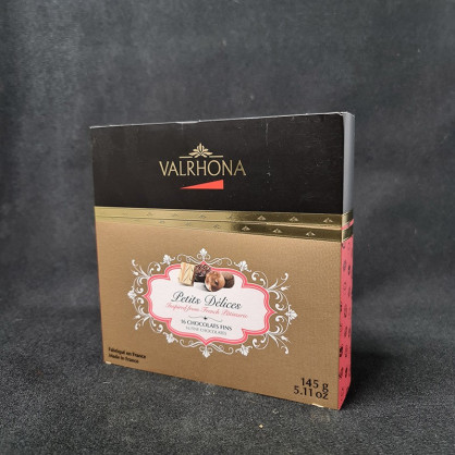 Coffret 16 chocolats "Petits délices" 145g Valrhona  Coffret de chocolat