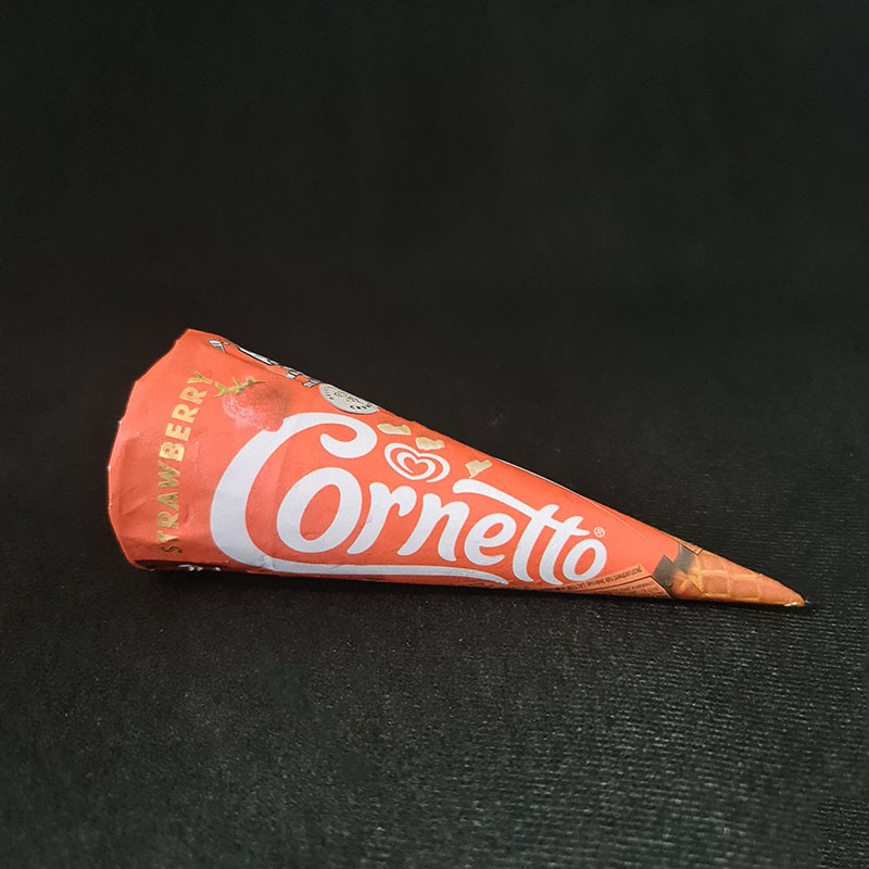 Glace en cornet Cornetto fraise  Glaces en bâtonnets