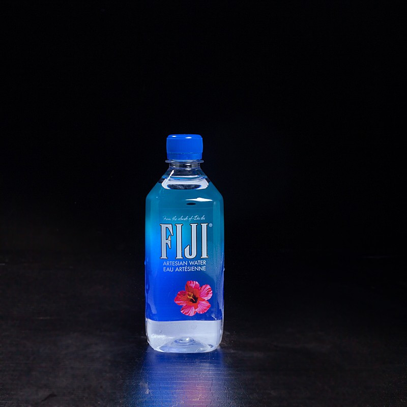 Eau plate 50cl Fiji  Eaux plates